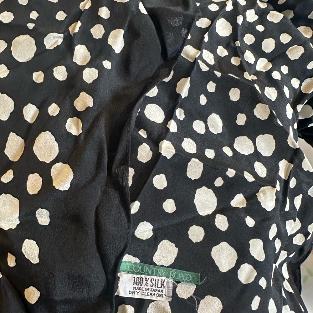 Silk Country Road Black and Cream Scarf polka dots Made in Japan hand rolled - Picture 3 of 4